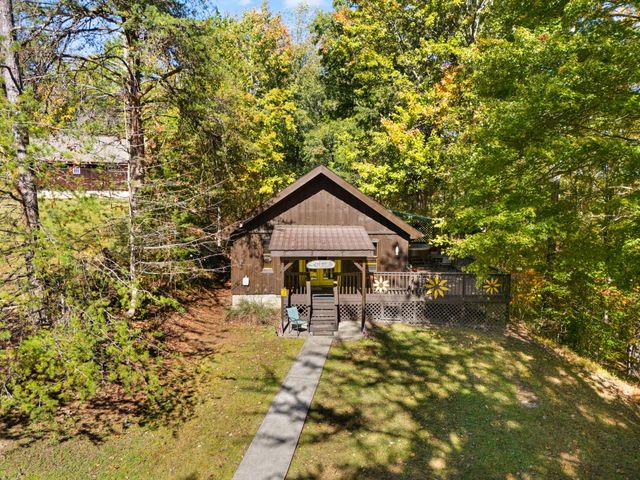 785 Cliffview Road, Rogers, KY 41365