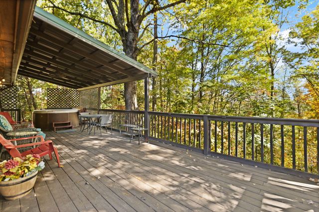 785 Cliffview Road, Rogers, KY 41365