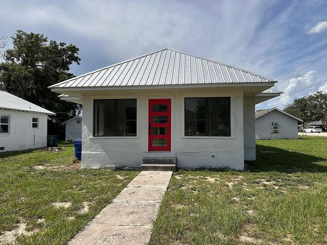 107 AVENUE F SW, Winter Haven, FL 33880