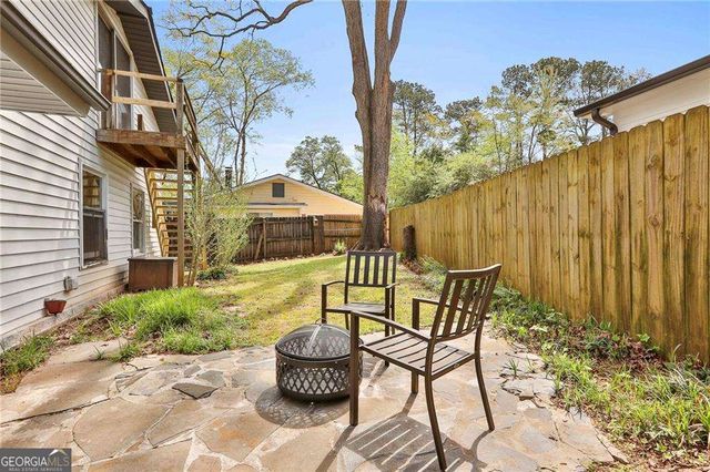 2037A Lively Ridge Road NE, Atlanta, GA 30329