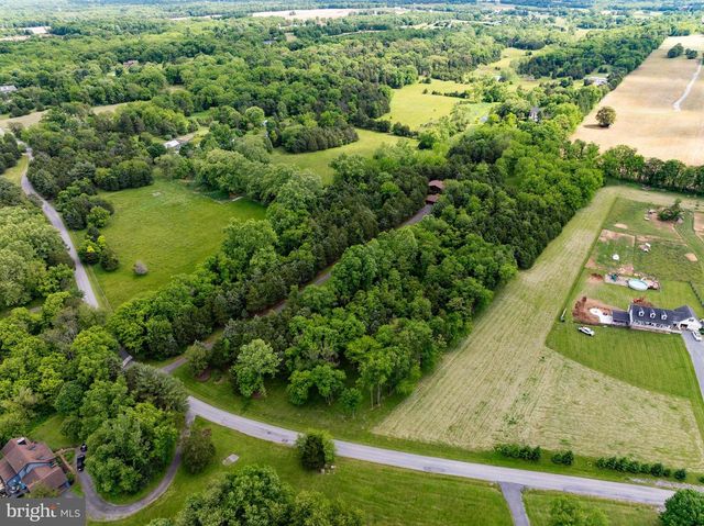 105 FERN CREEK LN, Martinsburg, WV 25404