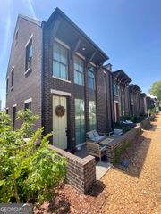 210 Glasgow Lane, Fayetteville, GA 30214