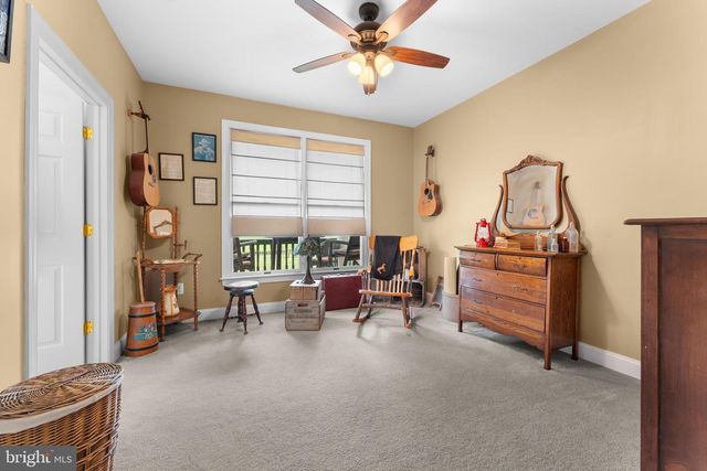 8260 RIVER HILLS LN, Rixeyville, VA 22737