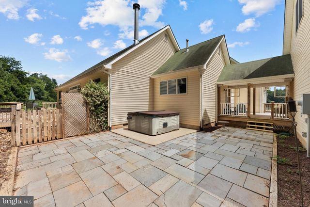 8260 RIVER HILLS LN, Rixeyville, VA 22737