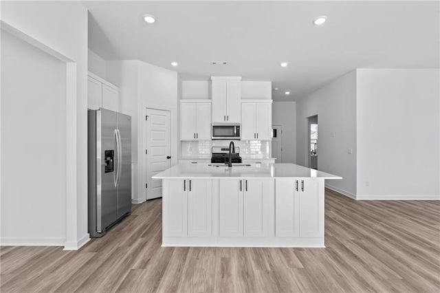 300 N Yona Lane, Farmington, AR 72730