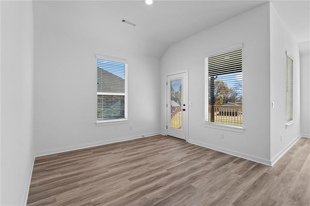 300 N Yona Lane, Farmington, AR 72730