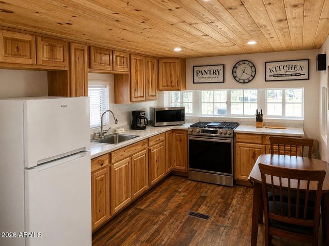 510 COPPER BASIN Road 60, Prescott, AZ 86303