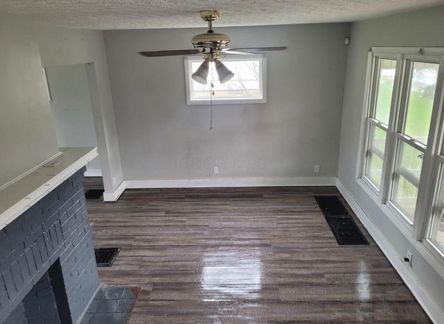 1012 E 17th Avenue, Columbus, OH 43211