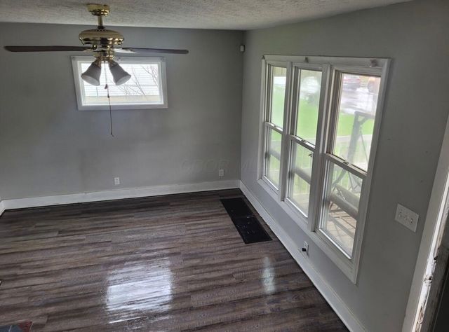 1012 E 17th Avenue, Columbus, OH 43211