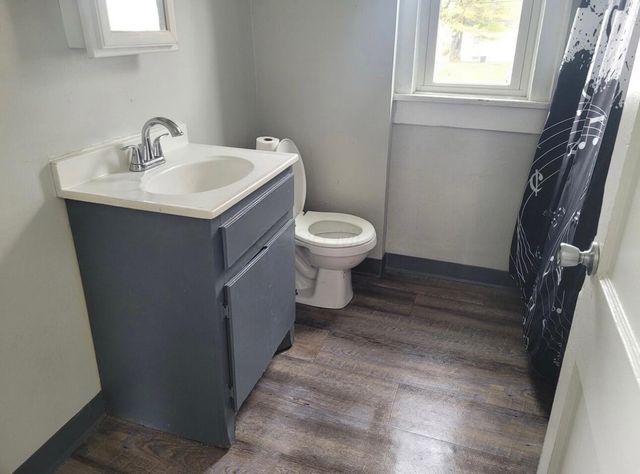 1012 E 17th Avenue, Columbus, OH 43211