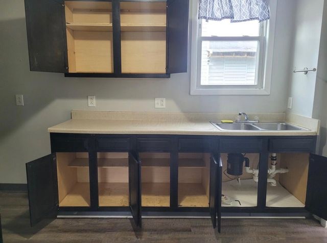 1012 E 17th Avenue, Columbus, OH 43211