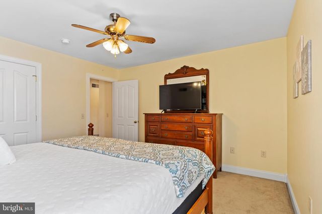 4010 GLENFINNAN PL, Mechanicsburg, PA 17055