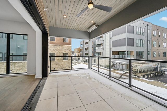 2842 Gunnison Drive, 204, Columbus, OH 43228