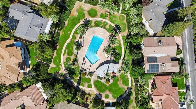 2901 Summit Circle, Bakersfield, CA 93306