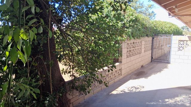 2901 Summit Circle, Bakersfield, CA 93306