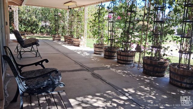 2901 Summit Circle, Bakersfield, CA 93306