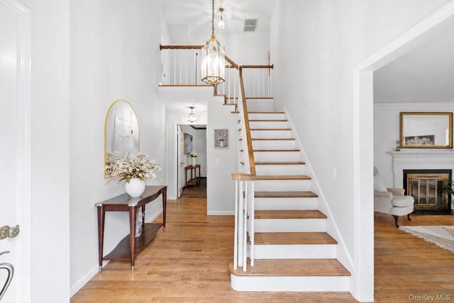 2340 Fairway Drive, Cutchogue, NY 11935