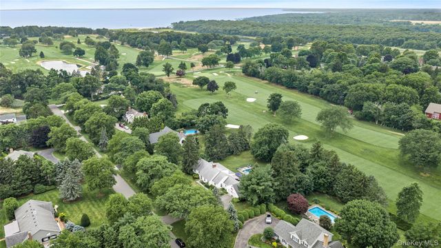 2340 Fairway Drive, Cutchogue, NY 11935