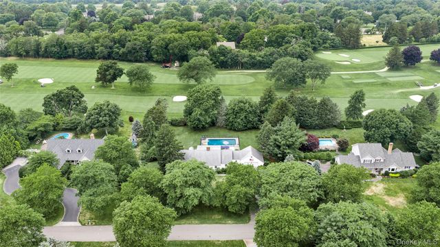 2340 Fairway Drive, Cutchogue, NY 11935