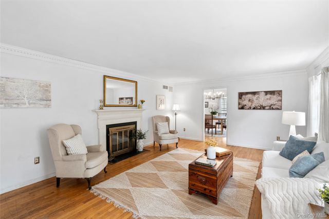 2340 Fairway Drive, Cutchogue, NY 11935