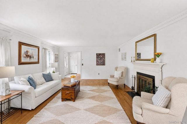 2340 Fairway Drive, Cutchogue, NY 11935