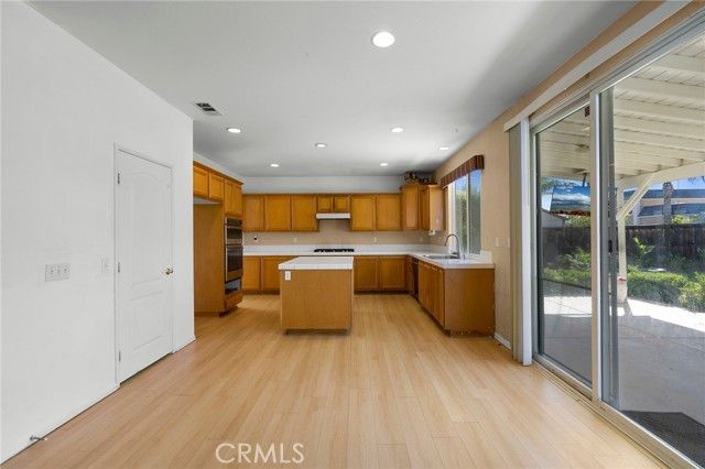 23281 Highland Oaks Court, Wildomar, CA 92595