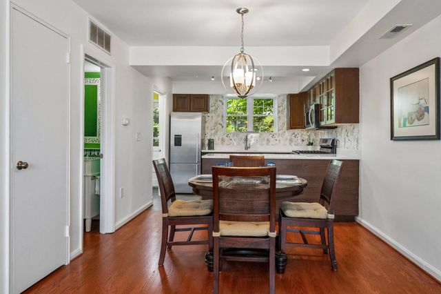 3812 JASON AVE, Alexandria, VA 22302