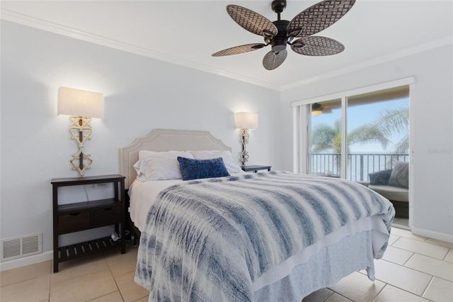 2675 ST JOSEPHS DRIVE E D, Dunedin, FL 34698