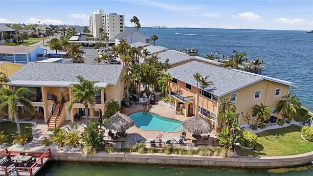 2675 ST JOSEPHS DRIVE E D, Dunedin, FL 34698