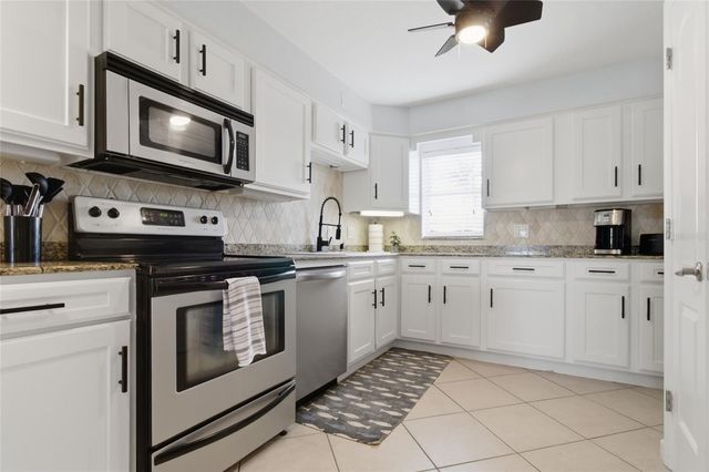 2675 ST JOSEPHS DRIVE E D, Dunedin, FL 34698