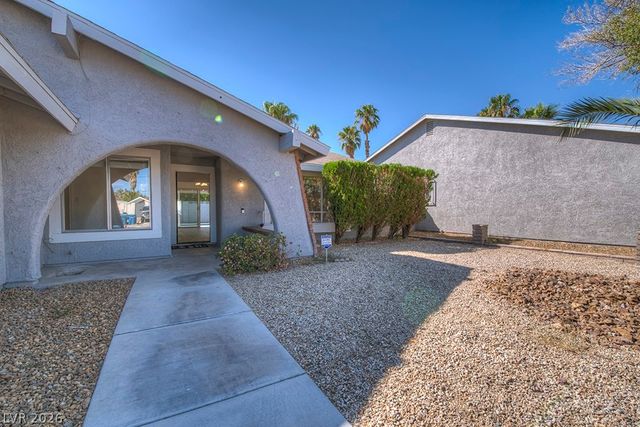 5461 Palmyra Avenue, Las Vegas, NV 89146
