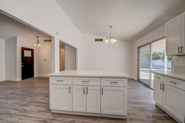 5461 Palmyra Avenue, Las Vegas, NV 89146