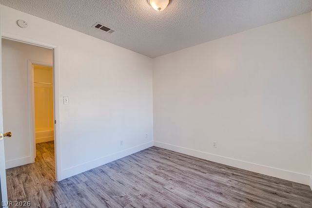 5461 Palmyra Avenue, Las Vegas, NV 89146