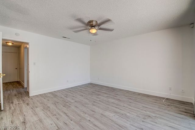 5461 Palmyra Avenue, Las Vegas, NV 89146