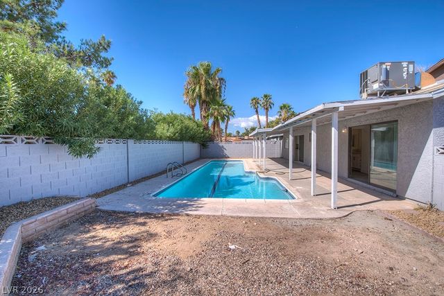 5461 Palmyra Avenue, Las Vegas, NV 89146