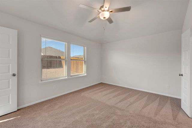 7513 Fenton Parkway, Pilot Point, TX 76258