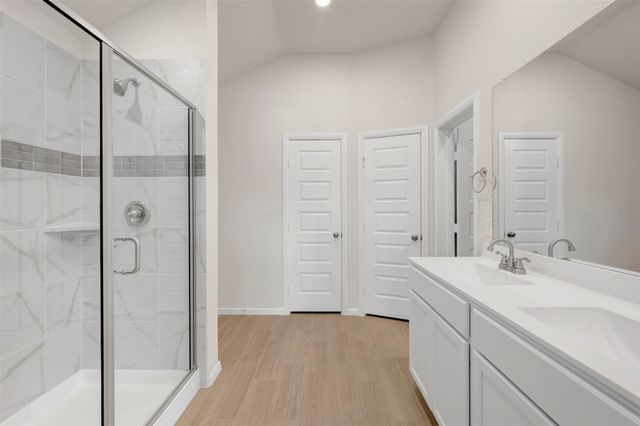 7513 Fenton Parkway, Pilot Point, TX 76258