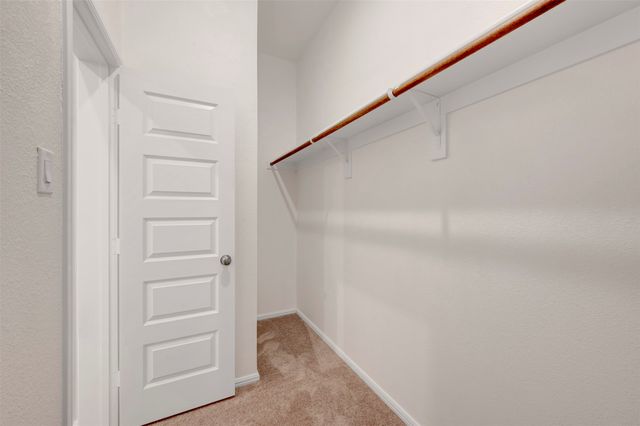 7513 Fenton Parkway, Pilot Point, TX 76258