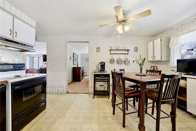 12203 Woodland Drive, Hanover, NY 14136