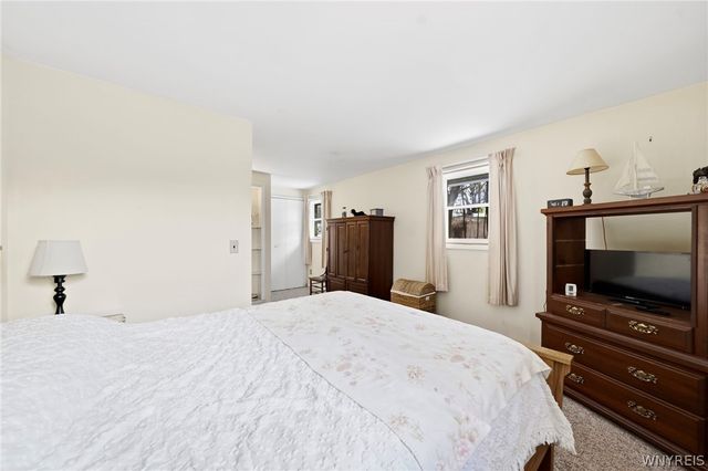 12203 Woodland Drive, Hanover, NY 14136