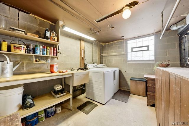 12203 Woodland Drive, Hanover, NY 14136