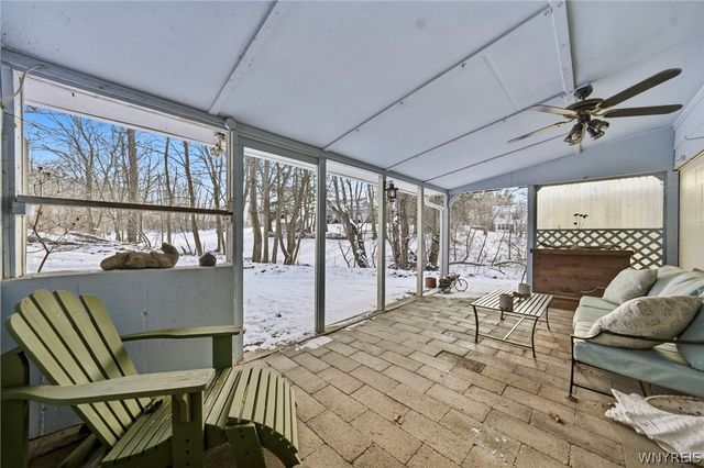 12203 Woodland Drive, Hanover, NY 14136