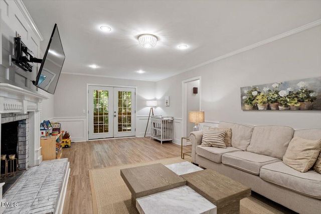 1211 Indian Trail, Apex, NC 27502