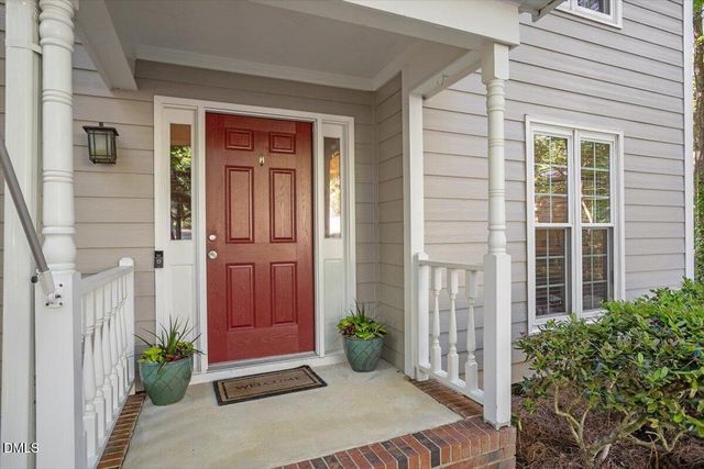 1211 Indian Trail, Apex, NC 27502