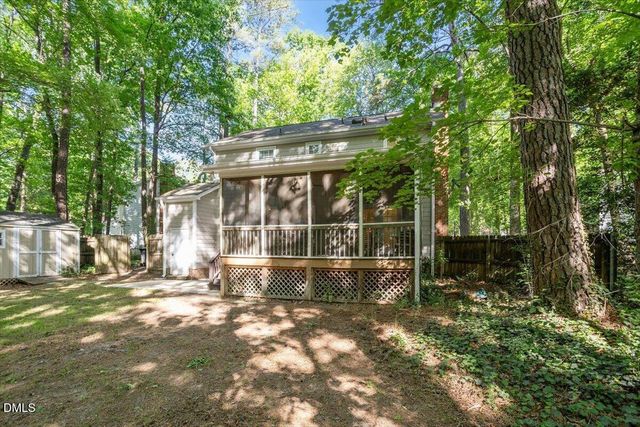 1211 Indian Trail, Apex, NC 27502