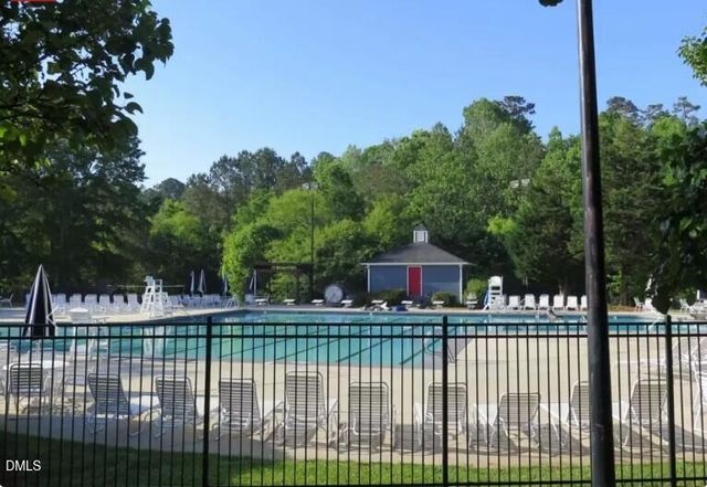 1211 Indian Trail, Apex, NC 27502