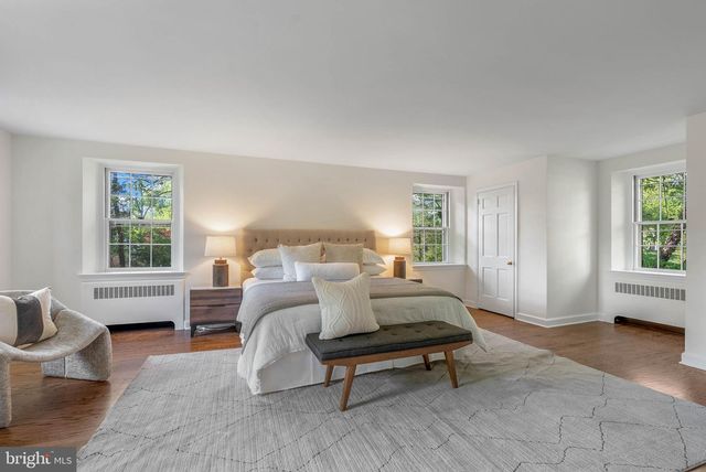 7 LOCUST LN, Rose Valley, PA 19086