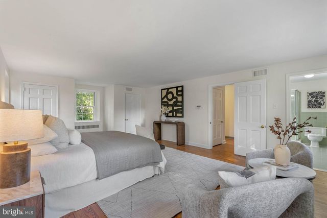 7 LOCUST LN, Rose Valley, PA 19086