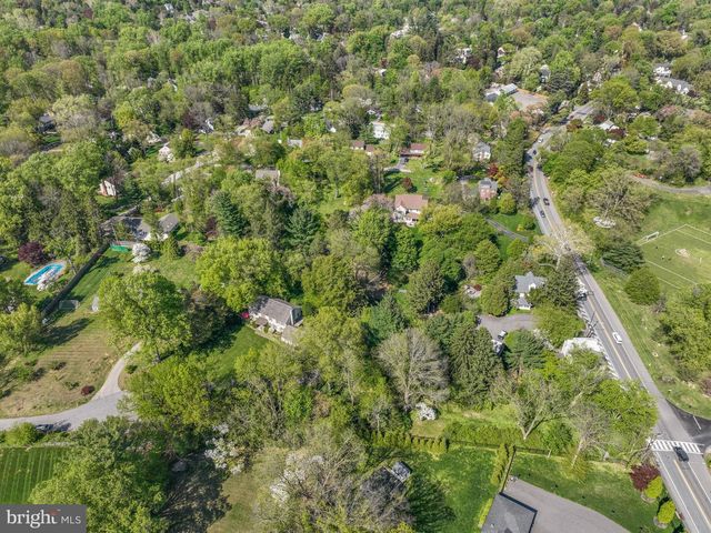 7 LOCUST LN, Rose Valley, PA 19086