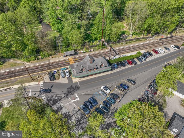 7 LOCUST LN, Rose Valley, PA 19086